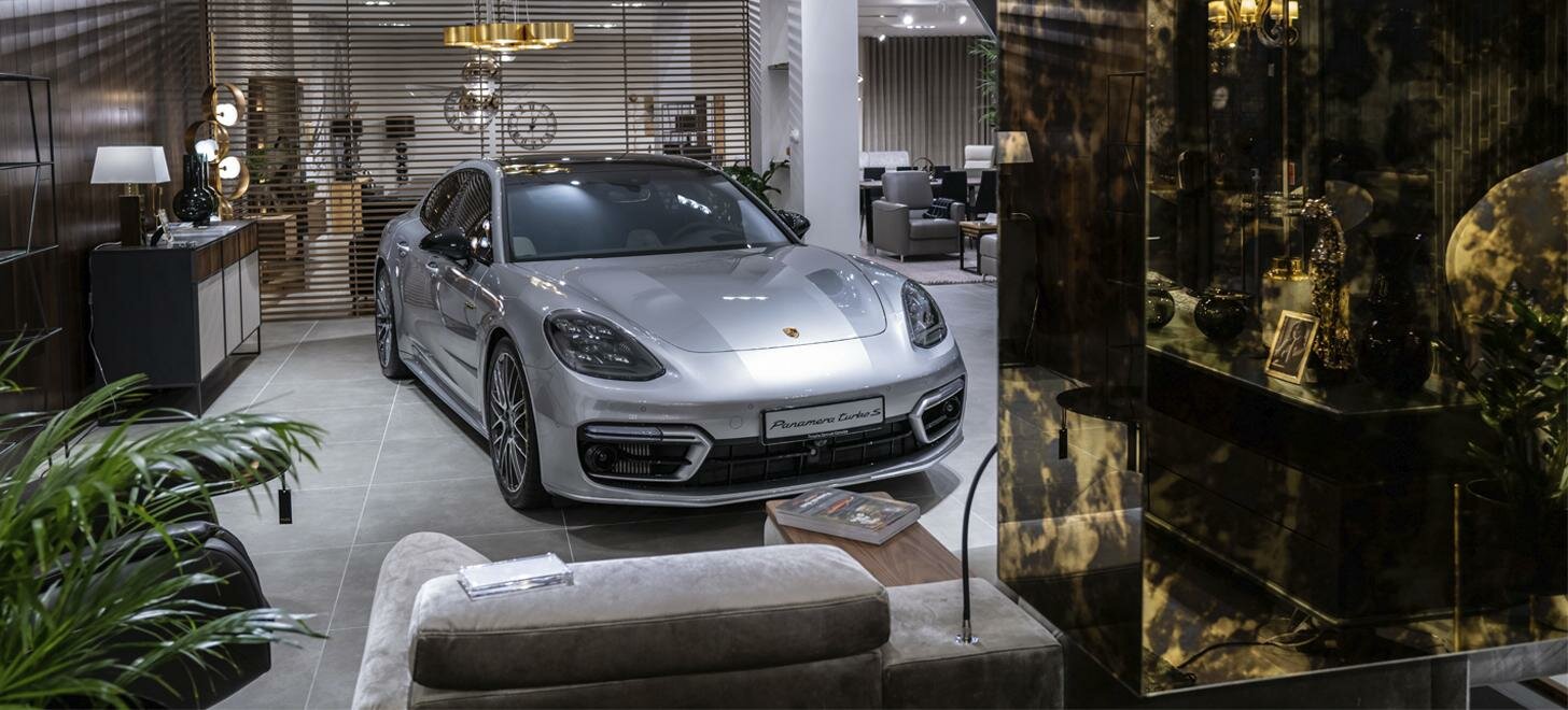 Porsche Panamera Turbo S w salonie Kler